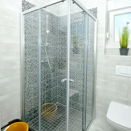 Lägenhet Adrian Ii